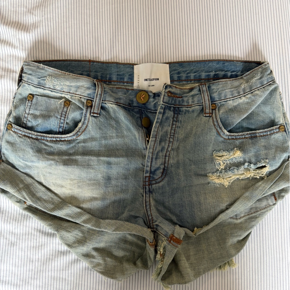 One teaspoon Distressed Denim Shorts